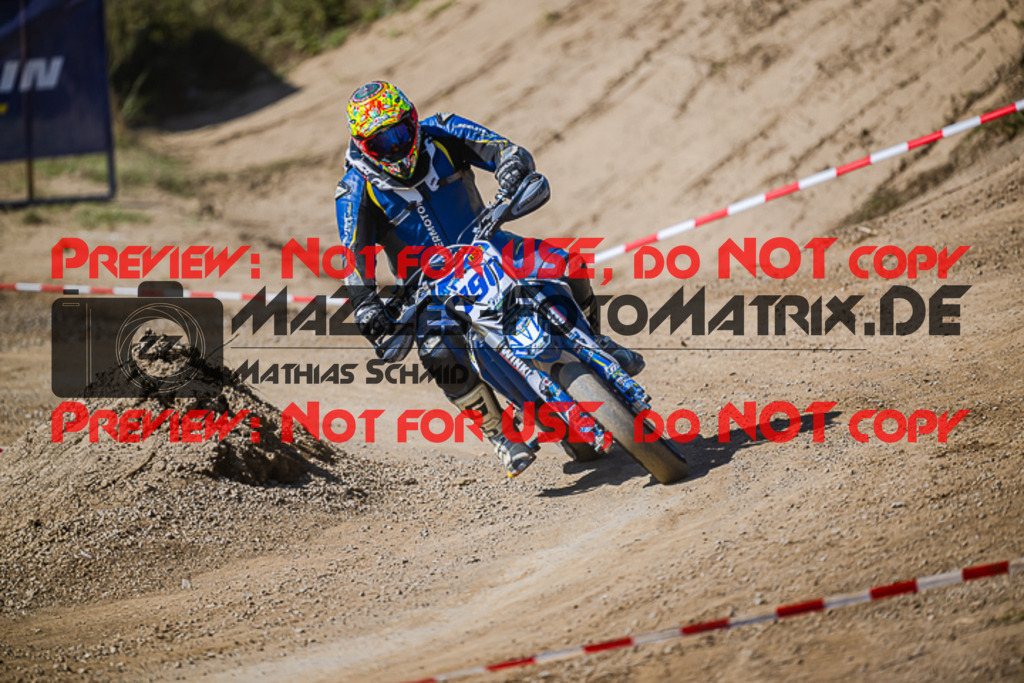 MaZZes_FotoMatrix_220904_7893 | S3