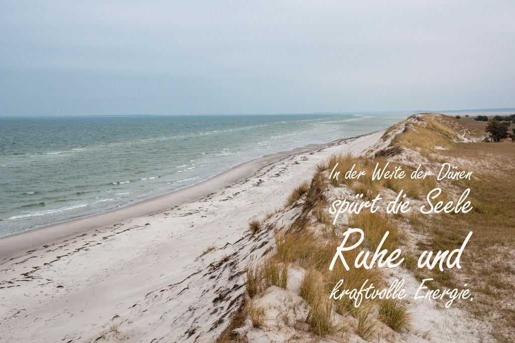 Meer Kalender 2026 - Ostseemotiv mit Text | Gestalten Sie Ihr Zuhause mit einzigartigen Bildern von Ostsee u. Nordsee – als Leinwandbild, Acryl, Alu-Dibond oder FineArt Hahnemühle, individuell anpassbar.