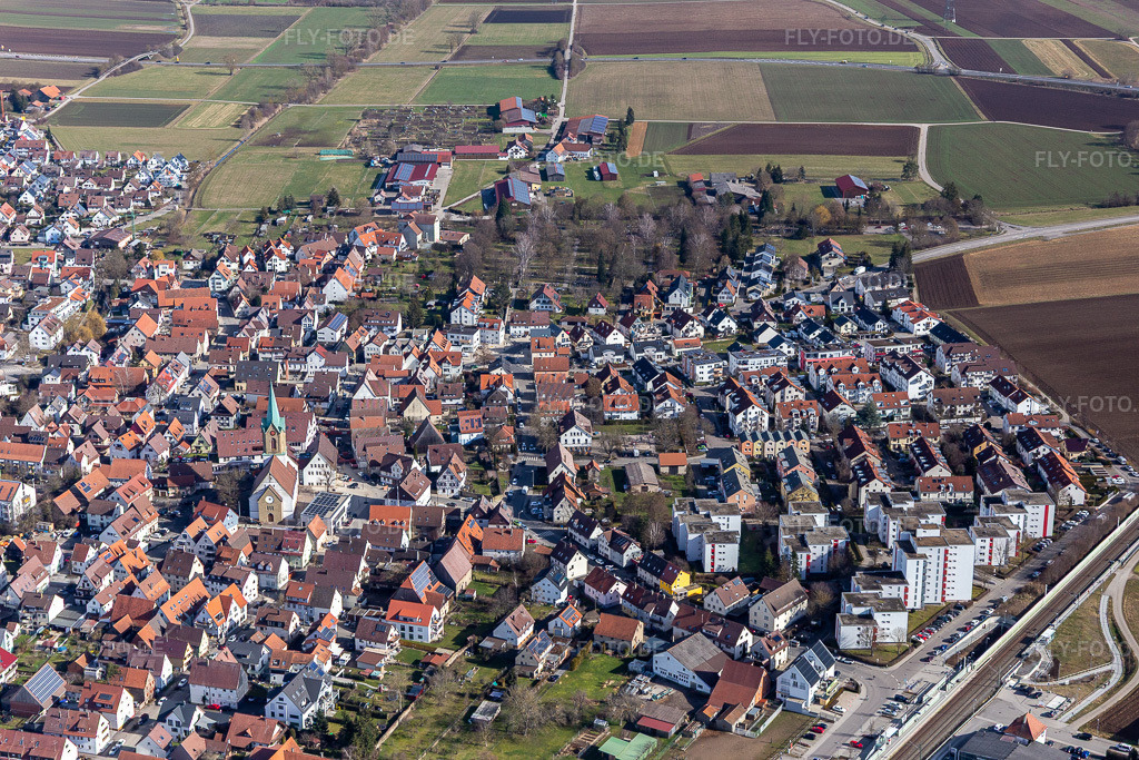 Luftbild: Am Pfarrtor in Renningen im Bundesland Baden-Württemberg in Deutschland. Foto: IMG_125032.jpg vom 20.02.2021 durch Werner Riehm/FLY-FOTO.de