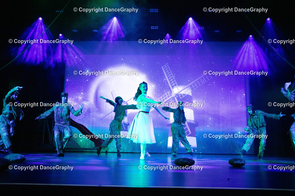 GPHY2916 | DanceGraphy - Realisiert mit Pictrs.com