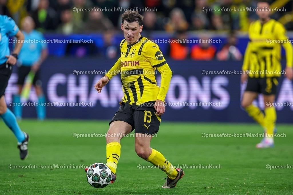 UCL1504251148 | 15.04.2025, Fußball, UEFA Champions League, Borussia Dortmund - FC Barcelona, BVB Stadion, Viertelfinale, Saison 2024 2025: Pascal Groß (BVB #13) Regulations prohibit any use of photographs as image sequences and or quasi-video.