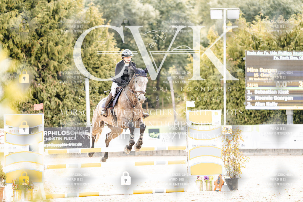 CK909014 | Turnierfotografie Pferdefotografie Trier Rheinland-Pfalz Pferdesport Reitsport Tierfotografie Sportfotografie Pferdevideo Pferdevideografie Equestrianvideography equestrianphotography  - Realisiert mit Pictrs.com
