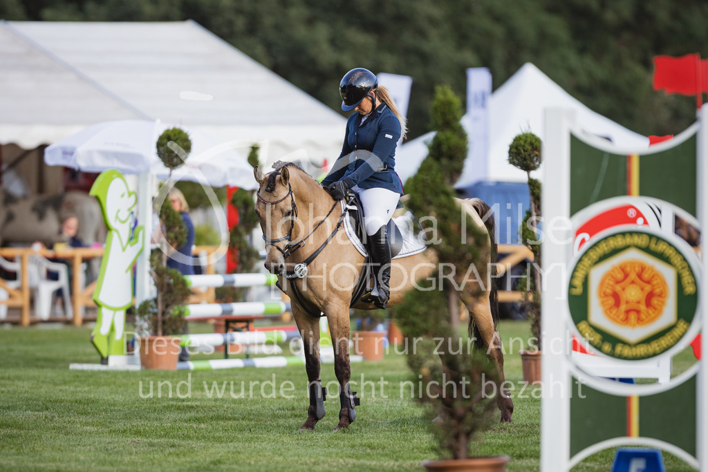 220714_LC_A2-Spr-941 | Deine schönsten Turniermomente als professionelle Fotos! Entdecke hochwertige Pferdesport-Fotografie im Online-Shop. Jetzt Fotos finden & bestellen!