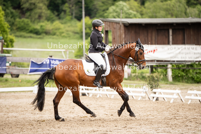 Bad_Meinberg_09481 | saradresslerfotografie - Realisiert mit Pictrs.com