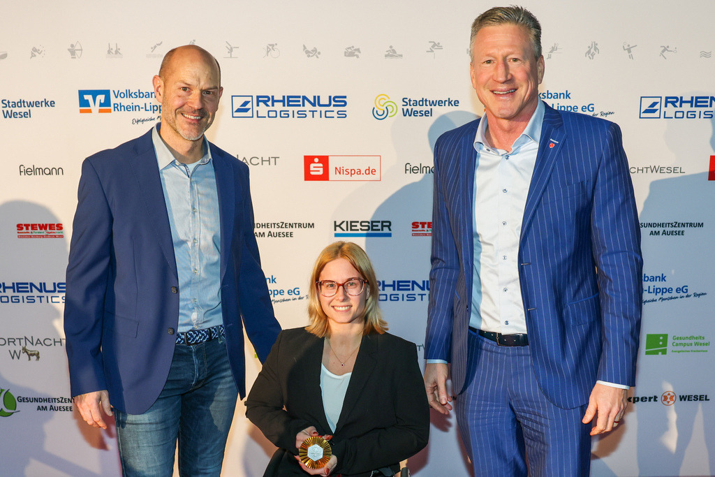 top-top.de250214-063 | Die 3. Weseler SportNacht, die große Sportgala mit Ehrungen der Weseler Sportler des Jahres 2024 findet am Freitag, den 14.02.2025 im Festzelt an der Rheinpromenade statt.Foto: Erwin Pottgiesser