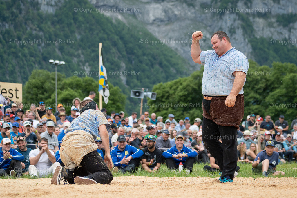 Schwingen -  Glarner Bündner 2024 | Glarus, 20.5.24, Schwingen - Glarner Bündner.