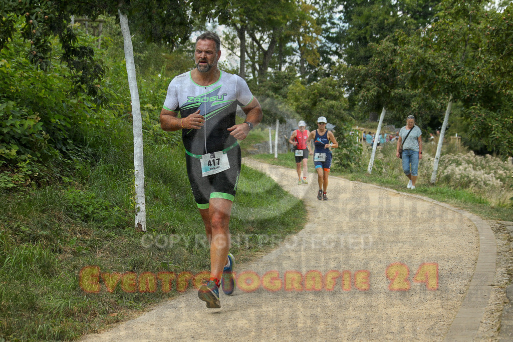 250824_1348_EX1_3743 | Sportfotografie im Rhein-Sieg Kreis, Köln, Bonn, NRW, Rheinland Pfalz, Hessen, etc. Unser Tätigkeitsfeld umfasst den Laufsport vom Volkslauf über den Marathon, Duathlon, Triathon bis zum Ultralauf wie Kölnpfad Ultra oder Schindertrail.