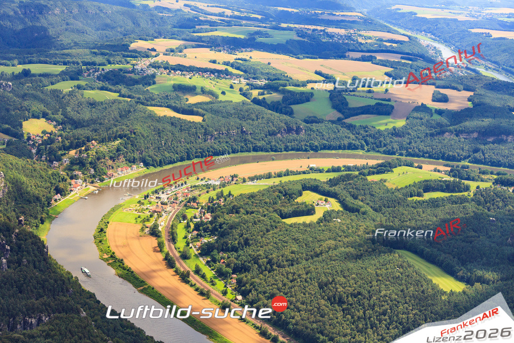 Die Luftaufnahme Saechsische_schweiz - Rathen wurde vom UL-Flugzeug (keine Drohne) aus fotografiert.Hohe Druck- Auflösung-die Geschenkidee!