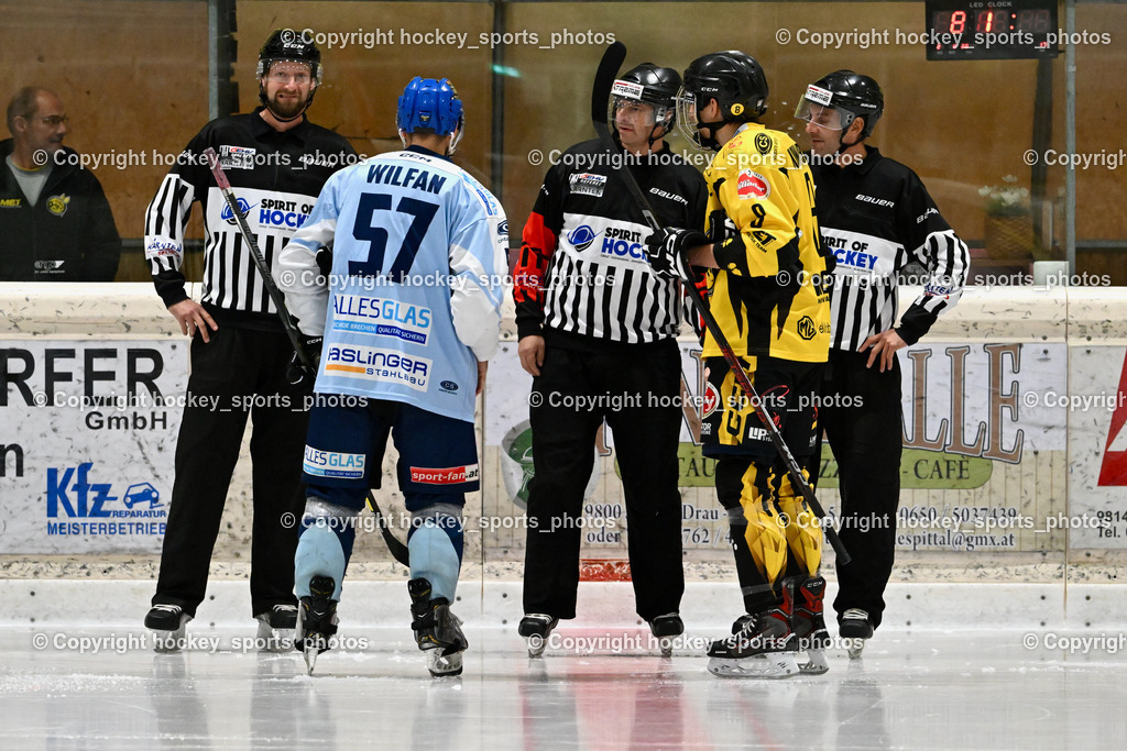 EC Spittal Hornets vs. ESC Steindorf 28.10.2023 | MIKE David, ALTERSBERGER Roland, DREIER Alexander, Referees, #57 Wilfan Franz, #8 Komar Luca