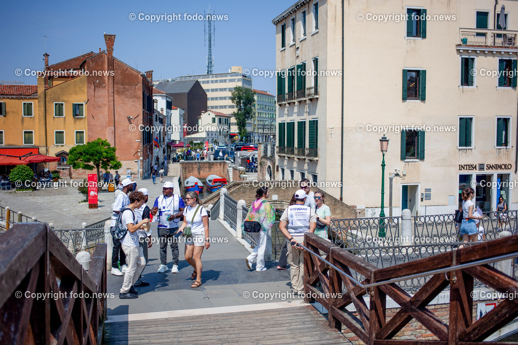 Italien_ Venedig_ Eintritt_ 23.06.2025-11 | 23.06.2025, Italien, ITA, Venetien, Venedig, im Bild Venedig, Stadtansichten, Tourismus, Eintritt, Gebuehren, Kassa, Stewart, Contributo di Accesso alla Città di Venezia, Access Fee, to the City of Venice, Feature, Symbolbild, Creativ, Kreativ
