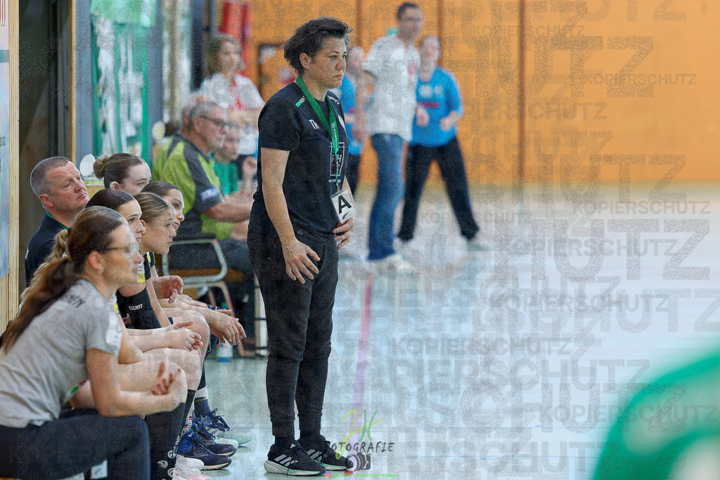 Quali-Turnier JBL wJA; HC Rödertal - HSG Kleenhein/Langgöns | Quali-Turnier JBL wJA; HC Rödertal - HSG Kleenhein/Langgöns am 31.05.2025 in Oberkleen (Weidig-Halle)Photo © 2025 - Jörg Heinrich - Realisiert mit Pictrs.com