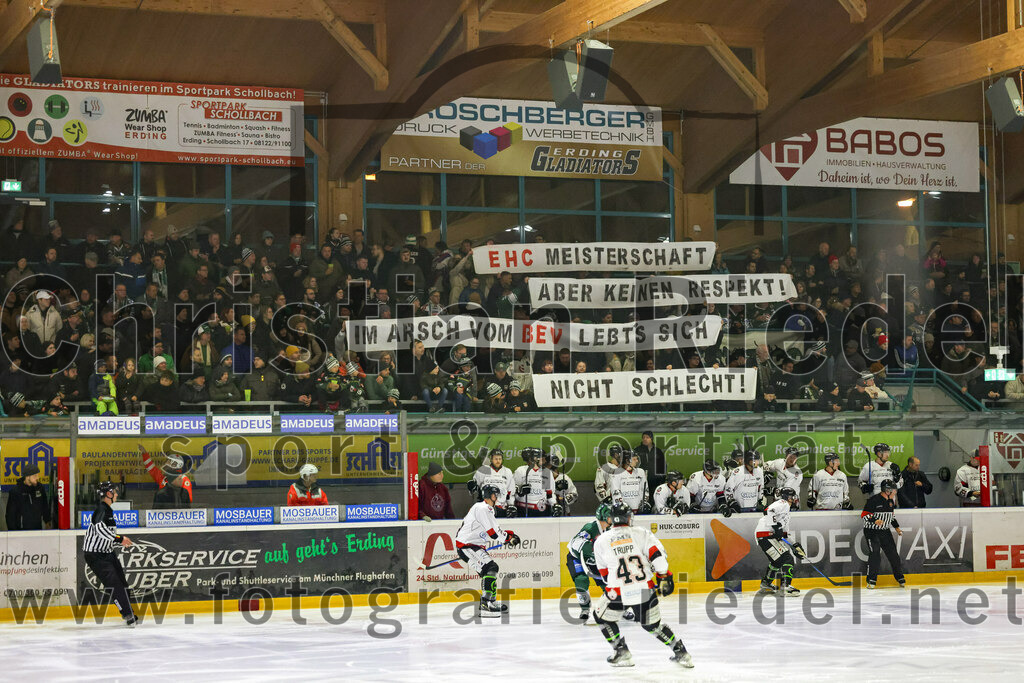 2023-11-12_077_TSV_Erding_gegen_EHC_Koenigsbrunn | Erding, Deutschland, 12.11.2023:
Eishockey, Bayernliga Vorrunde 2023 / 2024, 9. Spieltag, TSV Erding gegen EHC Königsbrunn, Endergebnis: 3:2

Foto: Christian Riedel / fotografie-riedel.net
