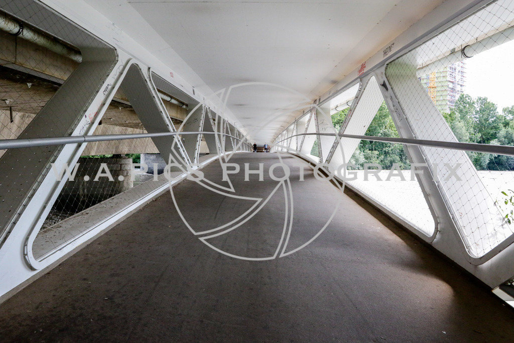 ..... | INNSBRUCK,AUSTRIA, 13.07.24, HERBALIFE 5K Innsbruck  , Image shows: Photo: WAPICS / Andreas Willdoner