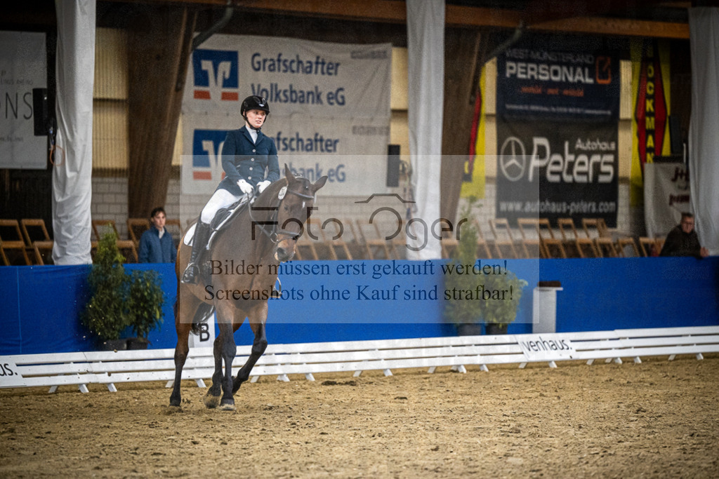 DOS_1208 | Entdecke hochwertige Reitturnierfotos von Foto Oger. Professionell, emotional und authentisch – jetzt Lieblingsmomente im Shop bestellen.Deutschlandweite Turnierfotografie. - Realisiert mit Pictrs.com