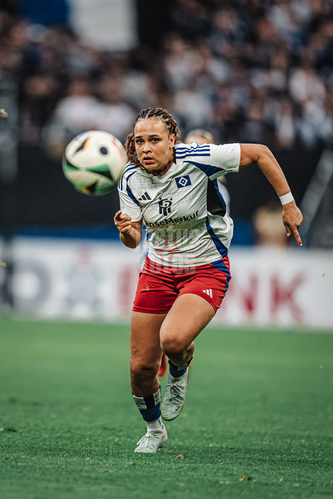 Fußball | Frauen | Saison 2024/2025  | DFB-Pokal der Frauen | Halbfinale | Hamburger SV vs. Werder Bremen | 23.03.2025 | Lisa Baum (#11, HSV)