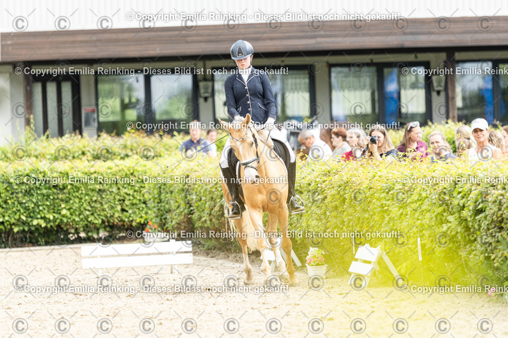 CL5A1916 | Emilia Reinking Fotografie - Realisiert mit Pictrs.com