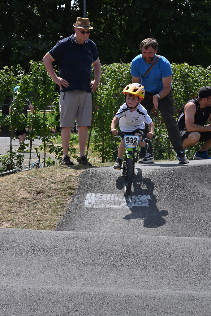 DSC_6994-cam-florian | German Pumptrack Series - Realisiert mit Pictrs.com