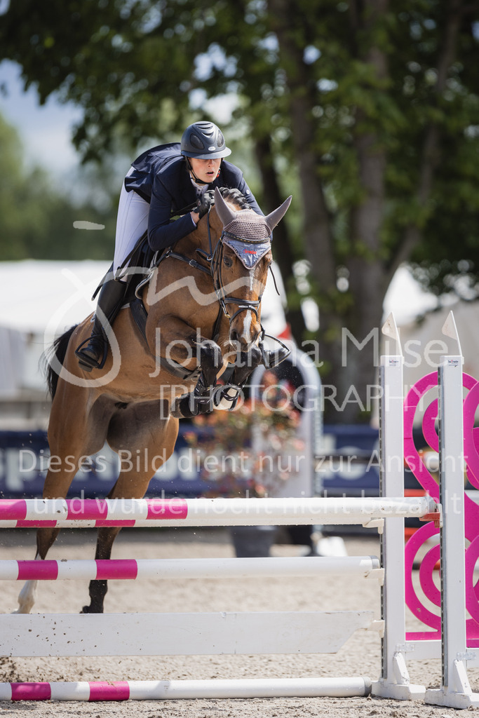 230516_Mühlen_03SprPf-A-441 | Deine schönsten Turniermomente als professionelle Fotos! Entdecke hochwertige Pferdesport-Fotografie im Online-Shop. Jetzt Fotos finden & bestellen!