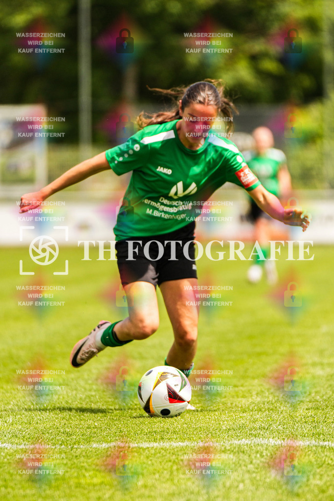 GER, FC Hauingen - SV Waldhaus, Frauen-Fussball, Rothaus Bezirkpokal, Finale, Saison 2024/2025, 29.05.2025 | GER, FC Hauingen - SV Waldhaus, Frauen-Fussball, Rothaus Bezirkpokal, Finale, Saison 2024/2025, 29.05.2025Foto: TH Fotografie/Alessio Bosco