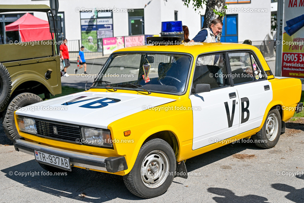 Slowakei_ Povazska Bystrica_ Veteran Tour Manin_ 14.06.2025-24 | 14.06.2025, Slowakei, SVK, Trenciansky kraj, Povazska Bystrica, im Bild Oldtimer Klub, Historische Fahrzeuge, Veteran Tour Manin, Auto, Alt, Besucher, Menschen, Feature, Symbolbild