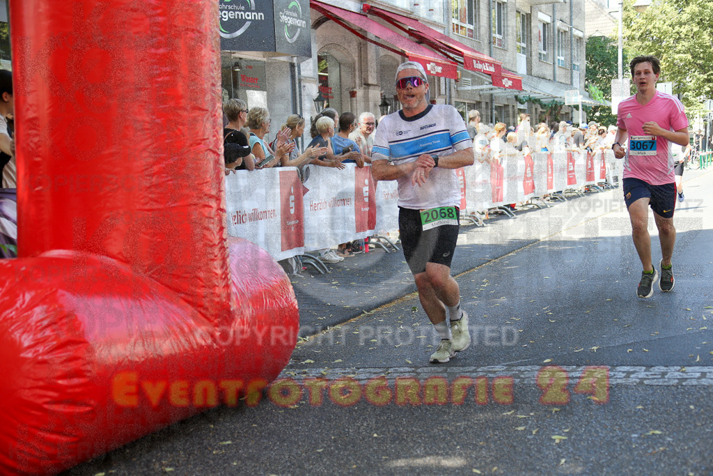 250621_1205_EX1_4817 | Sportfotografie im Rhein-Sieg Kreis, Köln, Bonn, NRW, Rheinland Pfalz, Hessen, etc. Unser Tätigkeitsfeld umfasst den Laufsport vom Volkslauf über den Marathon, Duathlon, Triathon bis zum Ultralauf wie Kölnpfad Ultra oder Schindertrail.