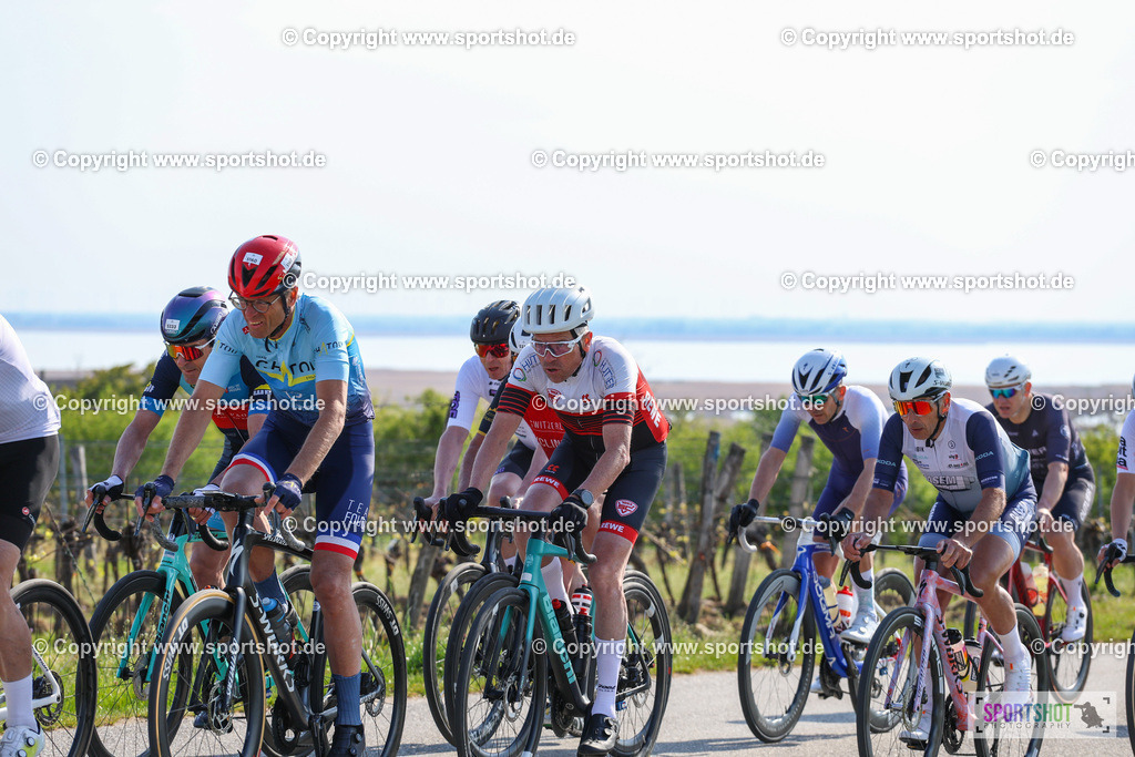 IMG_1635 | @sportshot_your_pictrs #yourpictures#roadtowm2029 #nrm #neusiedlerseeradmarathon #neusiedlersee #neusiedlerseetourismus #burgenland #mörbisch #nrm26 #burgenlandtourismus #voglundco #poweredbyburgenlandtourismus #radsport #rad #marathon #ucigranfondo #visitburgenland #ucigranfondoworldseries