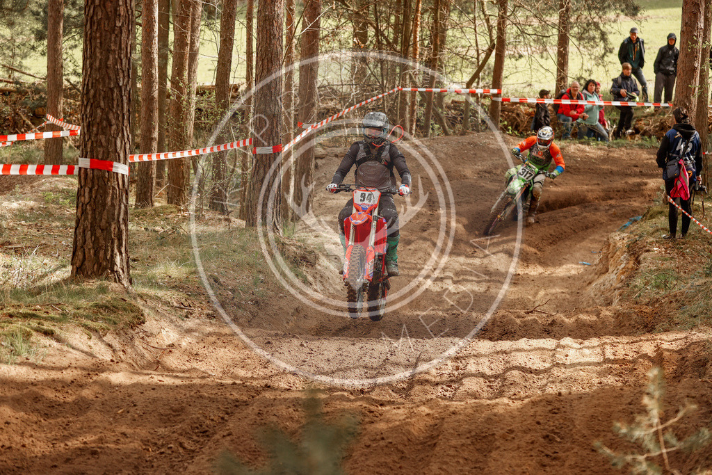 4TaktLauf1-306 | koppe-media - Realisiert mit Pictrs.com