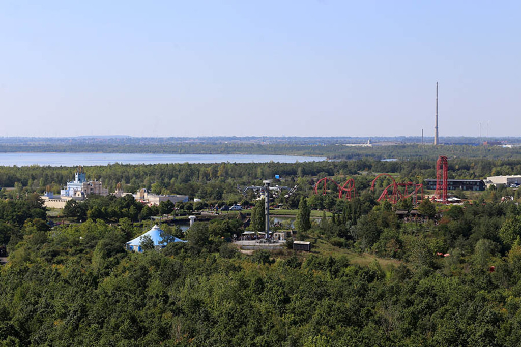 Foto: Leipzig - Cospudener See | Das Team hinter BILDLEXIKON LEIPZIG bündelt historische wie aktuelle Informationen über die Stadt Leipzig in Text und Bild auf einer Plattform und stellt diese der interessierten Öffentlichkeit zur Verfügung.