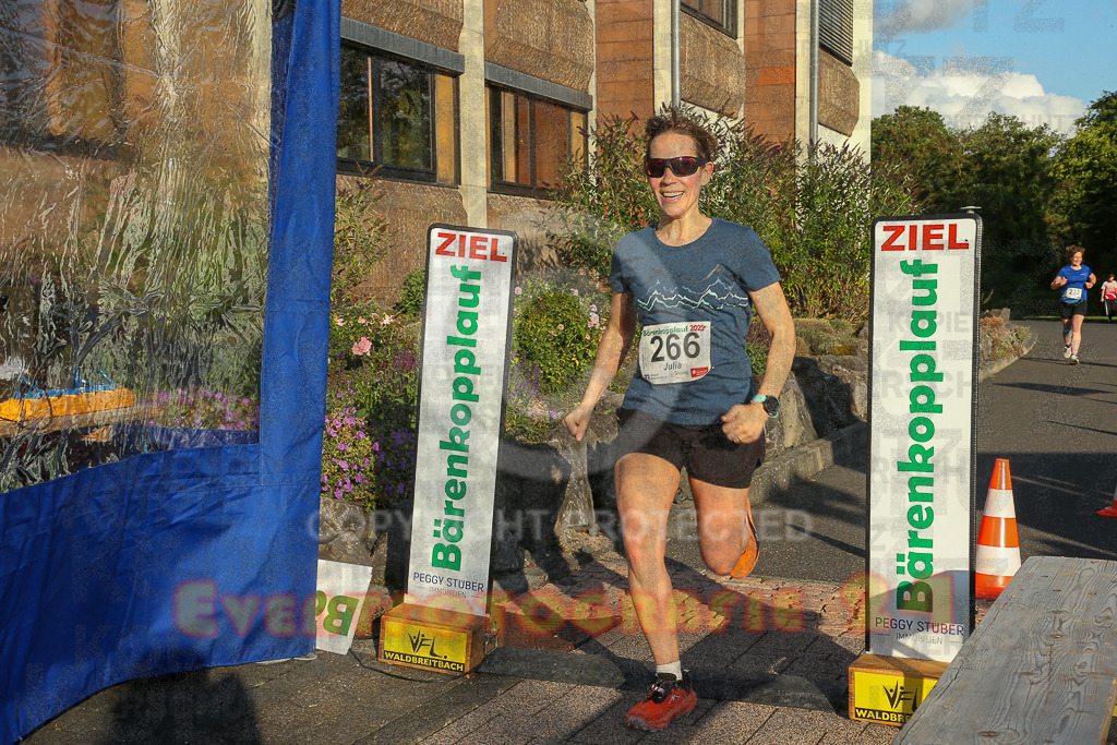 250801_1930_EX1_8098 | Sportfotografie im Rhein-Sieg Kreis, Köln, Bonn, NRW, Rheinland Pfalz, Hessen, etc. Unser Tätigkeitsfeld umfasst den Laufsport vom Volkslauf über den Marathon, Duathlon, Triathon bis zum Ultralauf wie Kölnpfad Ultra oder Schindertrail.