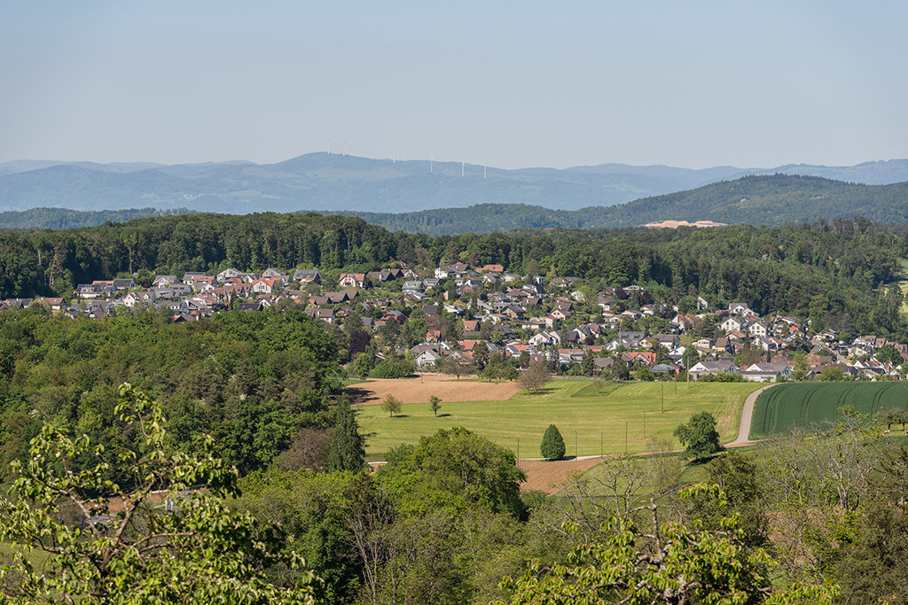 Dorf | Lupsingen, Baselland, Schweiz - Realisiert mit Pictrs.com