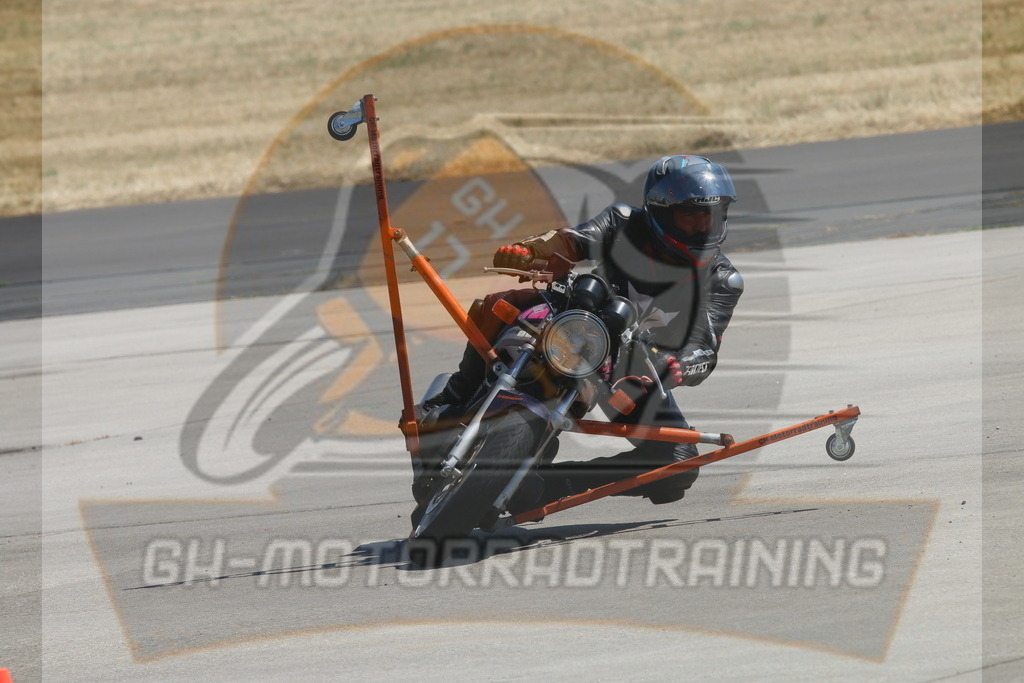IMG_3118 | gh-motorradtraining-foto.de - Realisiert mit Pictrs.com