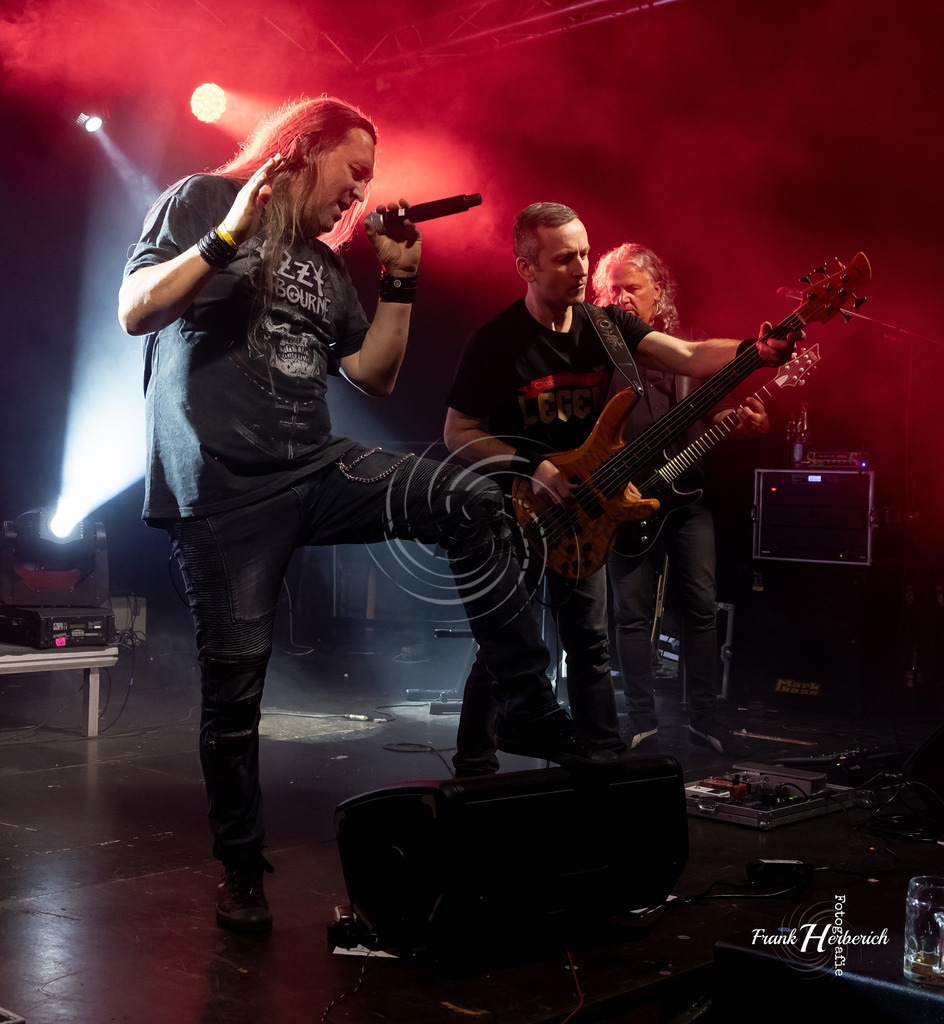 Legend | Legend , Meet the Heat in Höpfingen - Realisiert mit Pictrs.com