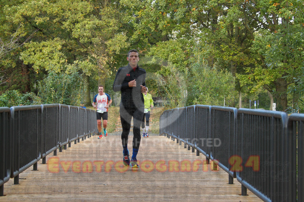 231015_1009_EV4_0787 | Sportfotografie im Rhein-Sieg Kreis, Köln, Bonn, NRW, Rheinland Pfalz, Hessen, etc. Unser Tätigkeitsfeld umfasst den Laufsport vom Volkslauf über den Marathon, Duathlon, Triathon bis zum Ultralauf wie Kölnpfad Ultra oder Schindertrail.