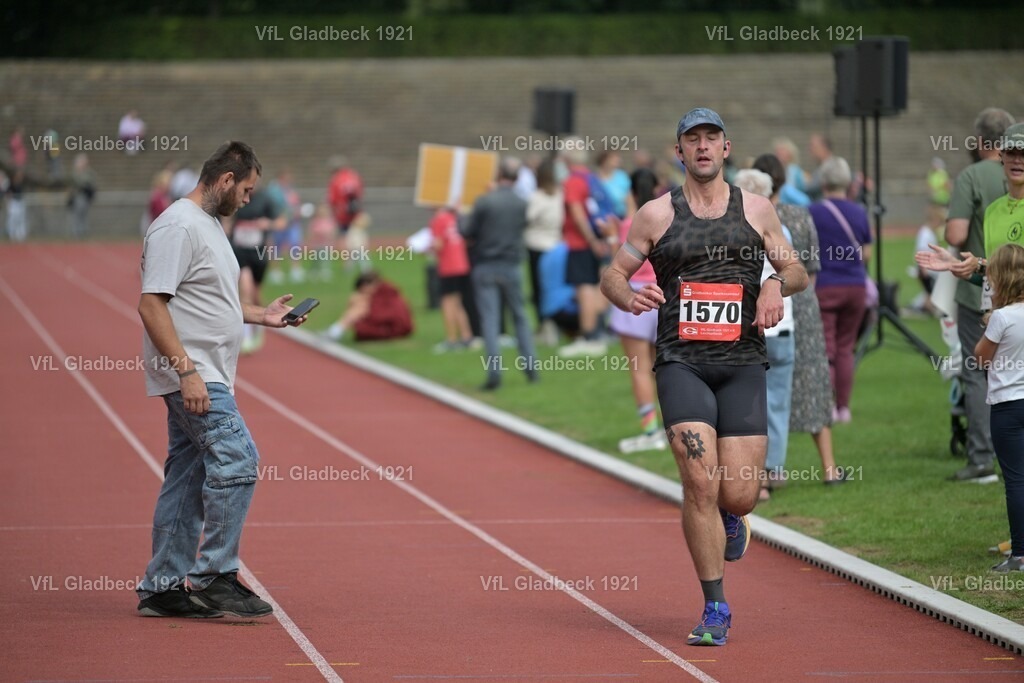 2026-08-23_Sparkassenlauf_10KM_KH_001354 | Die Fotografen - Realisiert mit Pictrs.com