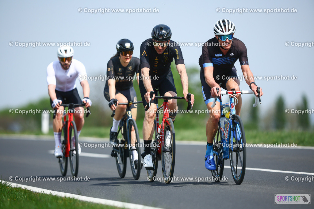 477_TRA55700 | Neusiedlersee Radmarathon 2026@sportshot_your_pictrs #yourpictures#roadtowm2029 #nrm #neusiedlerseeradmarathon #neusiedlersee #neusiedlerseetourismus #burgenland #mörbisch #nrm26 #burgenlandtourismus #voglundco #poweredbyburgenlandtourismus #radsport #rad #marathon #ucigranfondo #visitburgenland #ucigranfondoworldseries