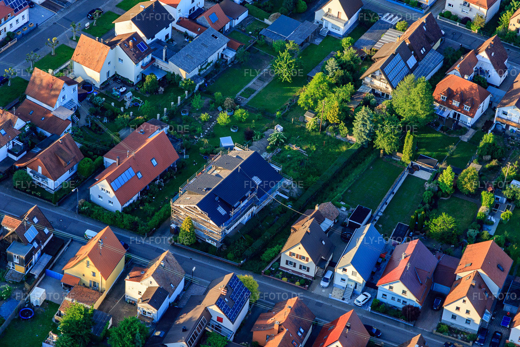 Luftbild: Baustelle MFH Waldstr in Kandel im Bundesland Rheinland-Pfalz in Deutschland. Foto: IMG_114139.jpg vom 23.05.2019 durch Werner Riehm/FLY-FOTO.de
