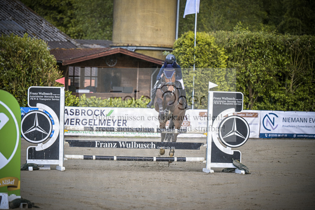 DOS_0577 | Entdecke hochwertige Reitturnierfotos von Foto Oger. Professionell, emotional und authentisch – jetzt Lieblingsmomente im Shop bestellen.Deutschlandweite Turnierfotografie. - Realisiert mit Pictrs.com