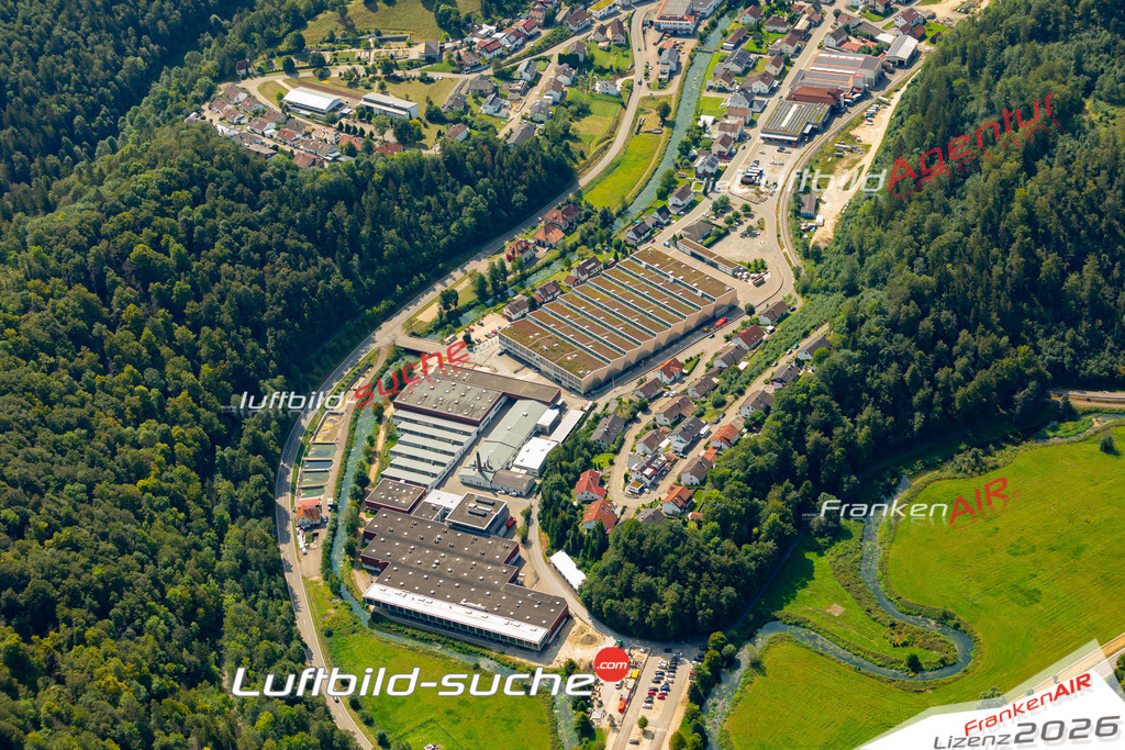 Das Luftbild zeigt :  Hettingen - Die Luftaufnahme wurde 2024 vom UL-Flugzeug aus erstellt ( keine Drohne ) - Hochauflösende Luftaufnahme - Für grossformatige Ausdrucke geeignet. Die Geschenkidee !Mit Lizenz und Bildrechte bestellbar