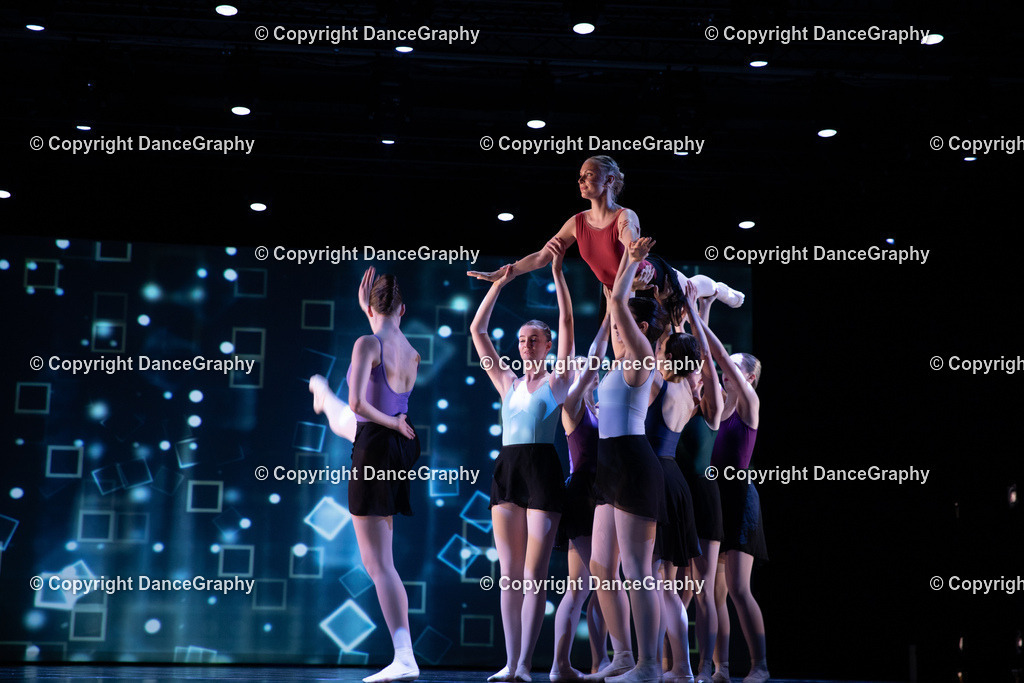 GPHY5534 | DanceGraphy - Realisiert mit Pictrs.com