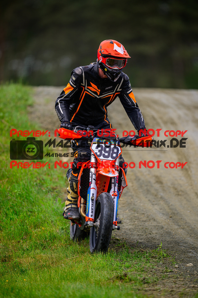 MaZZes_Fotomatrix_20250503_6007705_2741 | S4