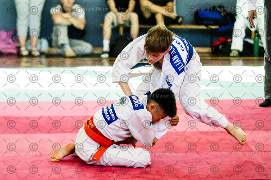 250920-111723-_G2A0003-MarcelSutter | Finde und bestelle deine Sport- und Eventfotos in höchster Qualität. Professionelle Aufnahmen von Wettkämpfen, Veranstaltungen und Outdoor-Events – schnell und einfach online bestellen. - Realisiert mit Pictrs.com