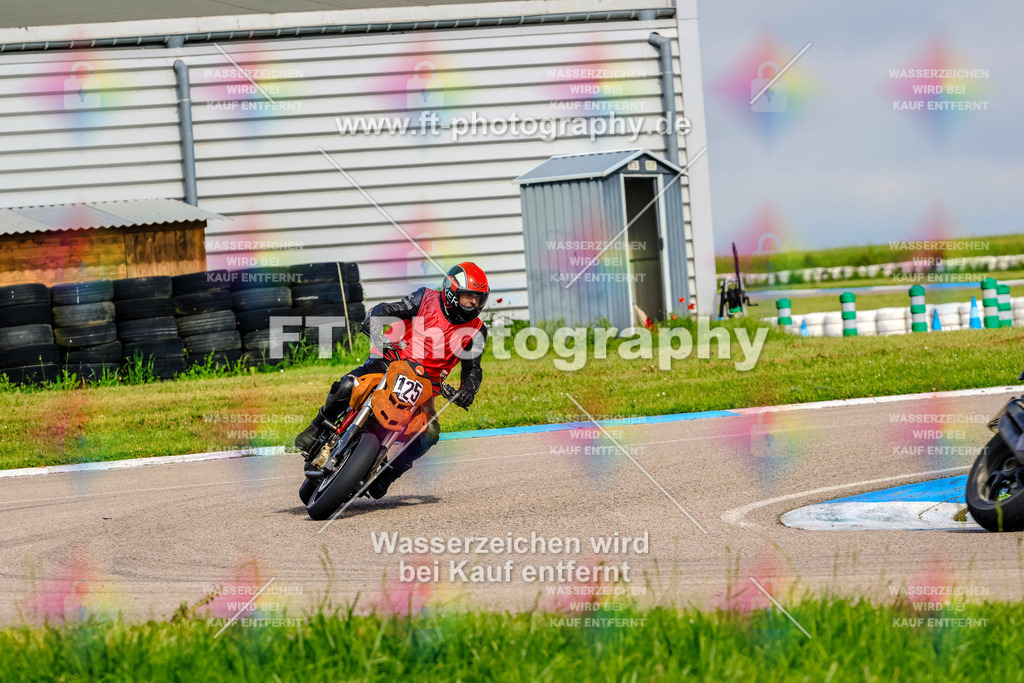 MotoTeam-8448 | Hier findet Ihr Bilder von Touristenfahrten auf der Nürburgring Nordschleife oder von anderen Veranstaltungen die ich besucht habe. Viel Spass beim Durch Schauen 