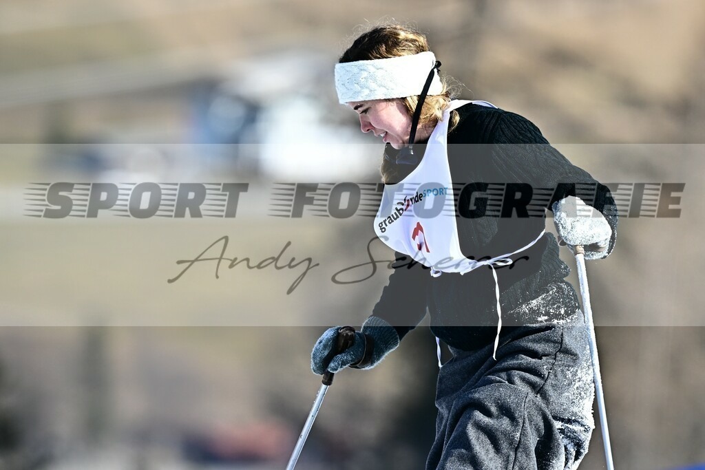 DSC_8341a | Kaufen Sie Sportbilder im Onlineshop von Andy Scherrer Sportfotografie. Faszinierende Bilder von Sportevents aus der ganzen Schweiz. Fussball, Frauenfussball, Unihockey, Handball, Schwingen und weiteren Sportarten. - Realisiert mit Pictrs.com