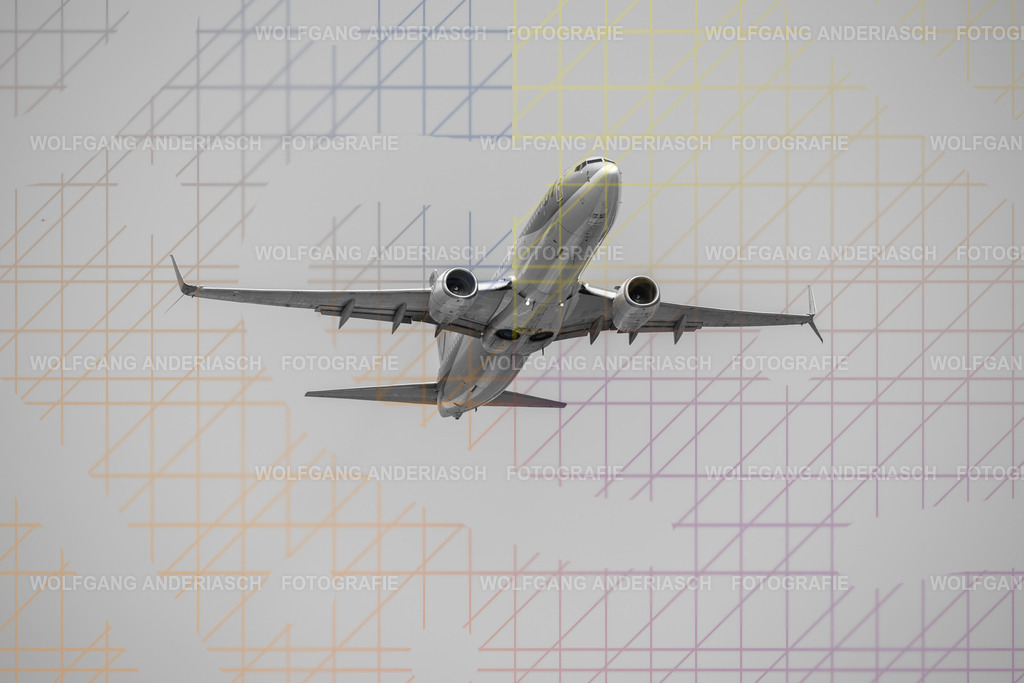 2025812-134557_FRA_18_R3C_0537 | Am Flughafen Frankfurt am Main treffen Dynamik und Präzision aufeinander: Startende und landende Flugzeuge verschiedenster Airlines, festgehalten in Farbe und Schwarz-Weiß. Von kraftvollen Silhouetten bis zur majestätischen Erscheinung der Königin der Lüfte – zeitlose Momente moderner Luftfahrt. - Realisiert mit Pictrs.com