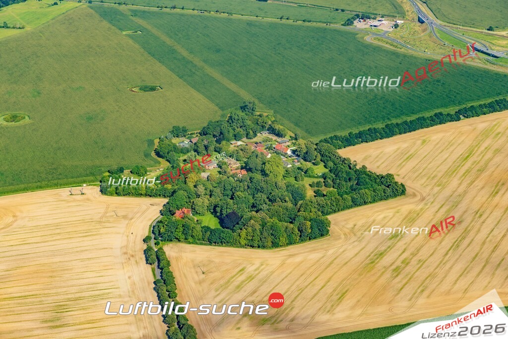 Luftbild Vs Google Maps  Klein Kubbelkow  Sehlen -Das Luftbild wurde 2025 vom UL-Flugzeug heraus erstellt ( keine Drohnenluftbilder ) - Hochauflösende Luftaufnahme -Nicht vergleichbar mit Google Maps oder Satelittenbilder- Die Geschenkidee !Mit Lizenz und Bildrechte bestellbar