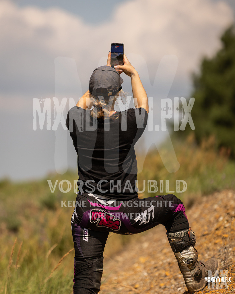 866A1780 | mxndyyvipix