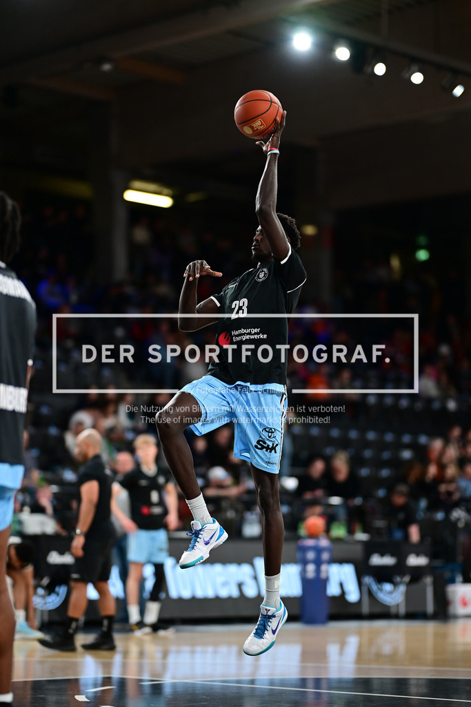 Basketball I Herren I Saison 2024-2025 I BBL I 25. Spieltag I Veolia Towers Hamburg - SC Rasta Vechta I 28593 | Der Sportfotograf. - Realisiert mit Pictrs.com
