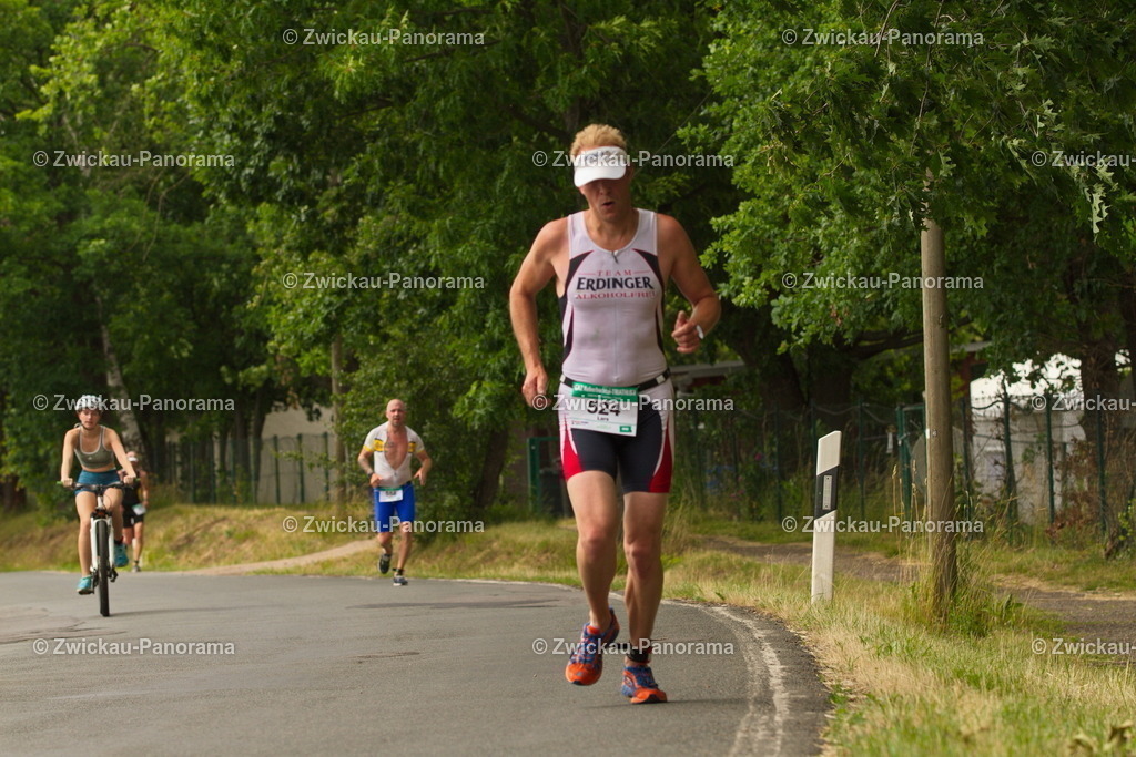 2023_0630_KoberTriathlon_Jeder0653 | Urban. Natur. Panorama. Luftbild. 
Der Bildershop für aufregende Perspektiven!
Für Deko, Wandbild und Kalender!
Wir bringen LED-Bilder zum Leuchten!
