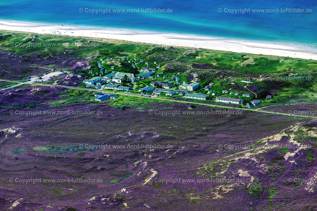Sylt_List_Akademie_Am_Meer_Klappholtal_ELS_4061130825 | LIST 13.08.2025 Schulgebäude " Akademie am Meer " in List auf der Insel Sylt im Bundesland Schleswig-Holstein, Deutschland. Weiterführende Informationen bei: Akademie am Meer. // School building of the " Akademie on Meer " in List at the island Sylt in the state Schleswig-Holstein, Germany. Further information at: Akademie am Meer. Foto: Martin Elsen