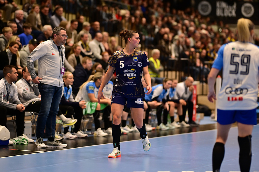 Handball I Frauen I Saison 2025-2026 I 14. HBF I 1. Spieltag I Buxtehuder SV - Sport-Union Neckarsulm | Der Sportfotograf. - Realisiert mit Pictrs.com